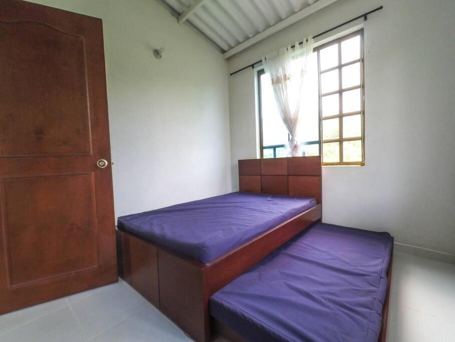 Casa Familiar Y De Descanso Villa Lorenza - Apulo Cund. Kültér fotó