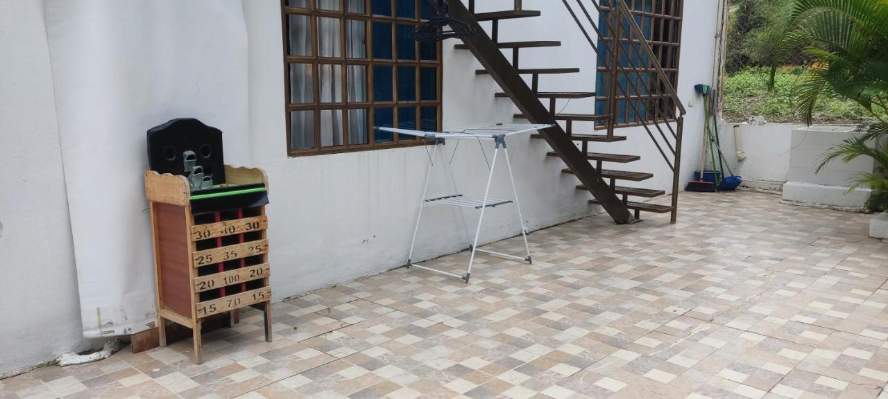 Casa Familiar Y De Descanso Villa Lorenza - Apulo Cund. Kültér fotó